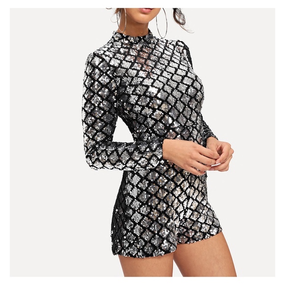 Black Silver Long Sleeve Geometric Sequin Romper - Picture 4 of 5